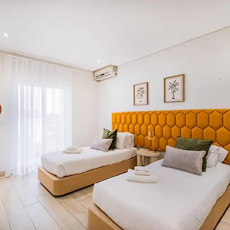 Kevin By Atlantic Places Villa *