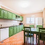 Вилла Kevin By Atlantic Places *